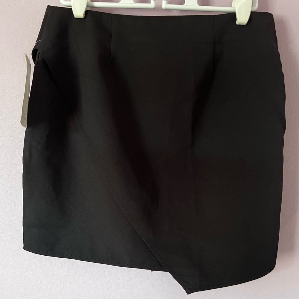 TOBI Madeline Mini Wrap Black Skirt